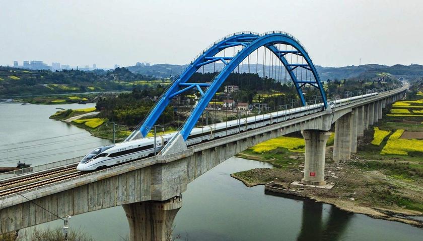 解锁陕北出行新方式！红色老区正式迈入高铁时代，G/D字头列车区别一文读懂